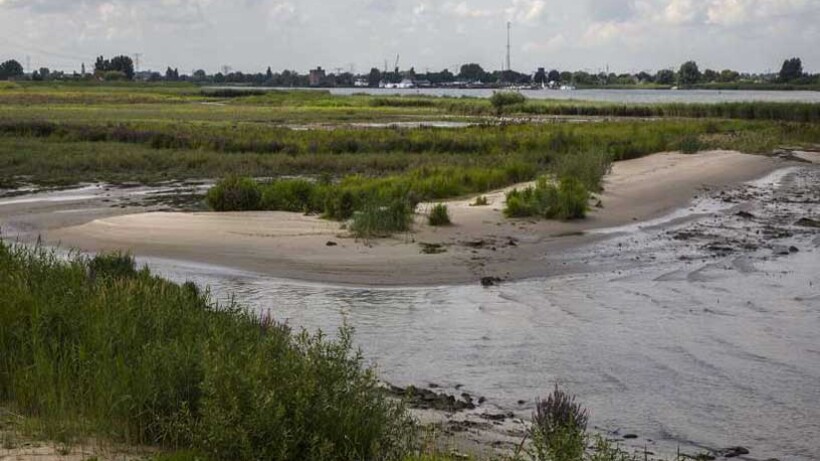 Fietsroute De Nieuwe Hollandse Waterlinie langs de Lek