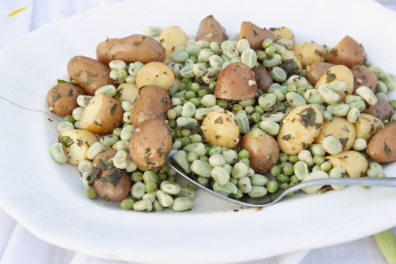 Salade met krieltjes en tuinbonen