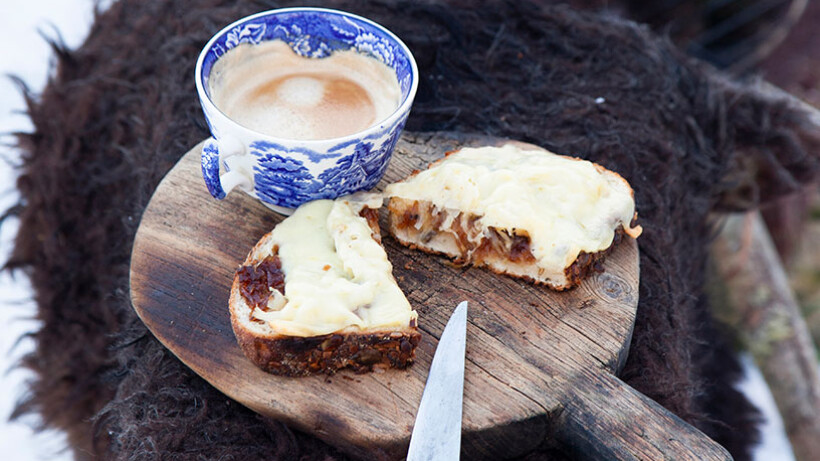 Open tosti met zuurkool