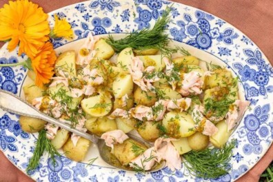 Aardappelsalade met gerookte zalm